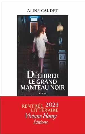 Déchirer le grand manteau noir