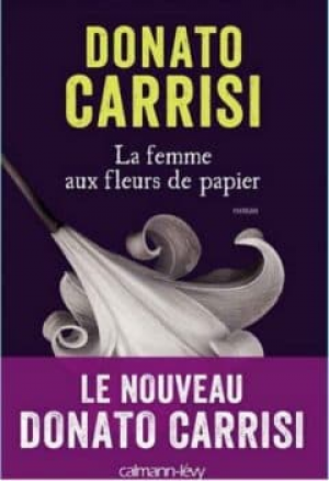 La femme aux fleurs de papier