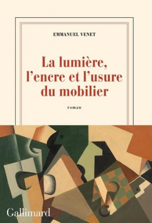 La lumière, l’encre et l’usure du mobilier