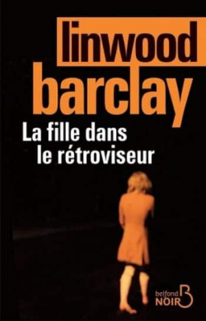 La fille dans le retroviseur