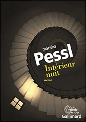 Intérieur nuit